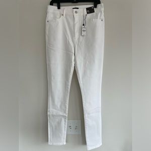 Express Women’s 12 long white super soft high-rise skinny Jeans